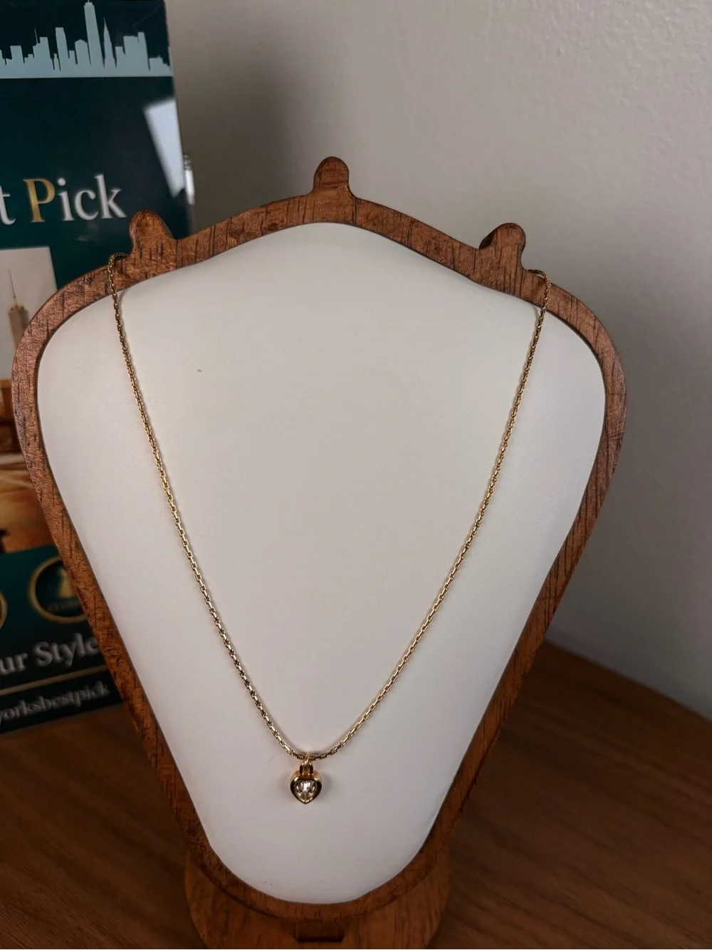 CHRISTIAN DIOR - Vintage CD Gold-Tone Crystal Heart Pendant Necklace